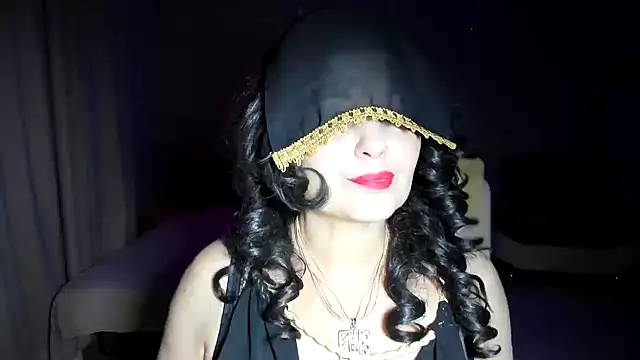 WitchBlueRose online show from 11/11/25, 05:52