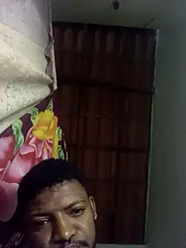 Snapshot of jhonleno78 chatting on 03/13/25, 12:02 jhonleno78 online show from 03/13/25, 12:02