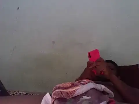 Snapshot of jhonleno78 chatting on 03/20/25, 12:51 jhonleno78 online show from 03/20/25, 12:51