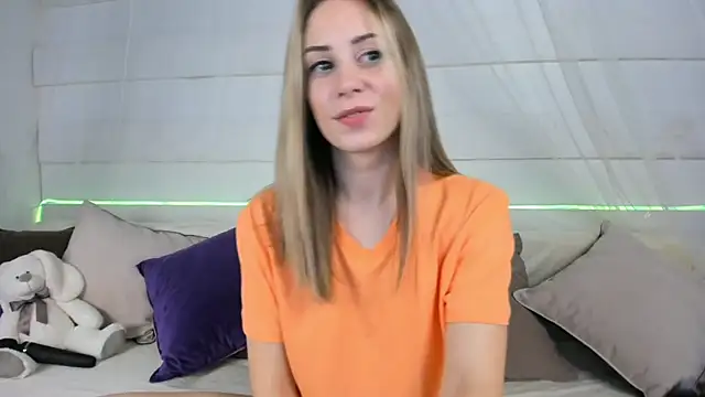 stricred online show from 12/17/25, 07:41