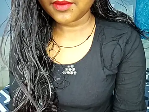 Snapshot of Muktha chatting on 07/21/26, 10:05 Muktha online show from 07/21/26, 10:05