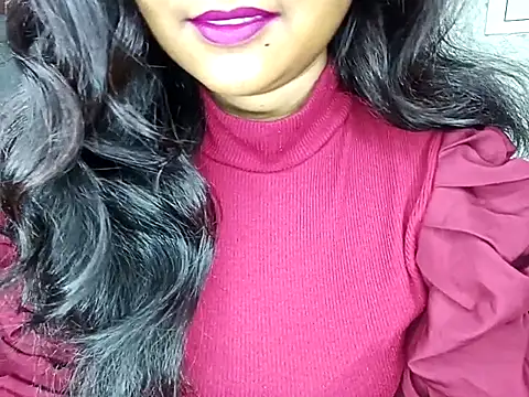 Snapshot of Muktha chatting on 09/29/25, 12:28 Muktha online show from 09/29/25, 12:28