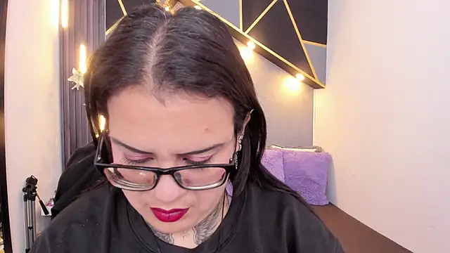 Snapshot of brigittemiller chatting on 03/31/26, 01:40 brigittemiller online show from 03/31/26, 01:40