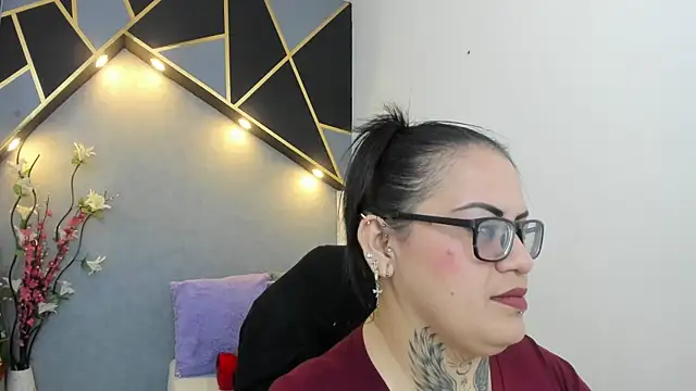 Snapshot of brigittemiller chatting on 03/27/26, 01:36 brigittemiller online show from 03/27/26, 01:36