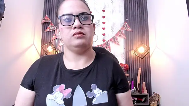 Snapshot of brigittemiller chatting on 09/26/25, 04:14 brigittemiller online show from 09/26/25, 04:14