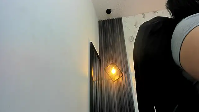 Snapshot of brigittemiller chatting on 11/08/25, 03:26 brigittemiller online show from 11/08/25, 03:26