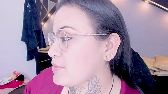 Snapshot of brigittemiller chatting on 06/22/26, 02:17 brigittemiller online show from 06/22/26, 02:17