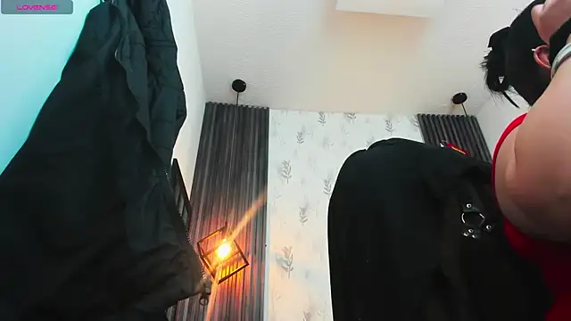 Snapshot of brigittemiller chatting on 12/01/25, 04:30 brigittemiller online show from 12/01/25, 04:30