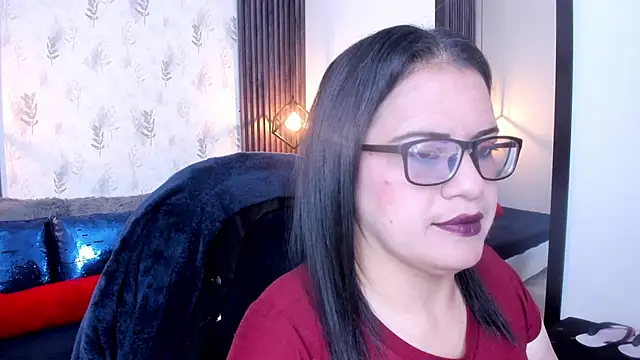 Snapshot of brigittemiller chatting on 10/16/25, 04:15 brigittemiller online show from 10/16/25, 04:15