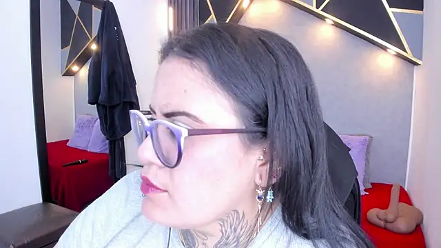 Snapshot of brigittemiller chatting on 05/21/26, 01:58 brigittemiller online show from 05/21/26, 01:58