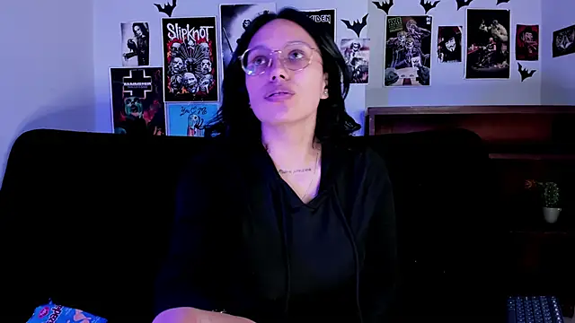 Snapshot of lilith-deveraux chatting on 06/06/26, 05:07 lilith-deveraux online show from 06/06/26, 05:07