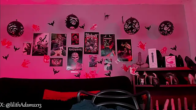 lilith-deveraux online show from 11/26/25, 04:07