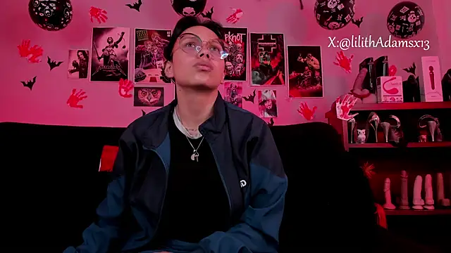 lilith-deveraux online show from 11/07/25, 06:12