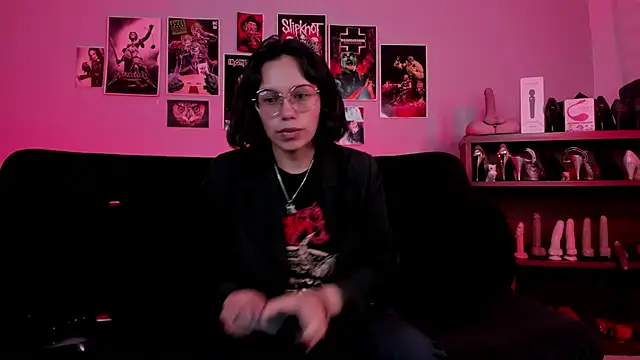 lilith-deveraux online show from 10/26/25, 11:49