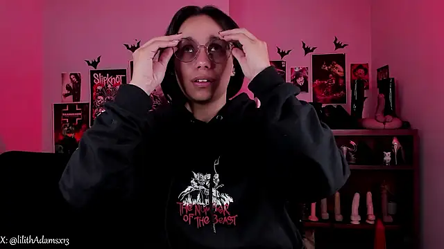 lilith-deveraux online show from 02/05/26, 02:24