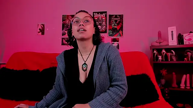 lilith-deveraux online show from 10/24/25, 02:38