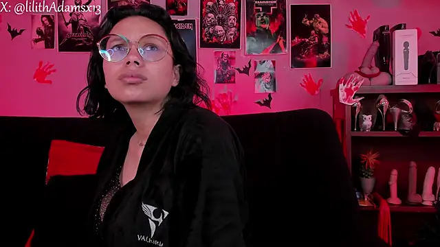 lilith-deveraux online show from 11/10/25, 01:27