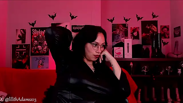 lilith-deveraux online show from 04/11/26, 07:45