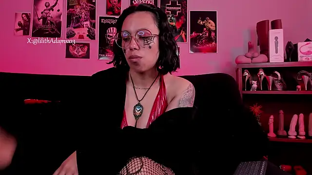 lilith-deveraux online show from 10/25/25, 02:50