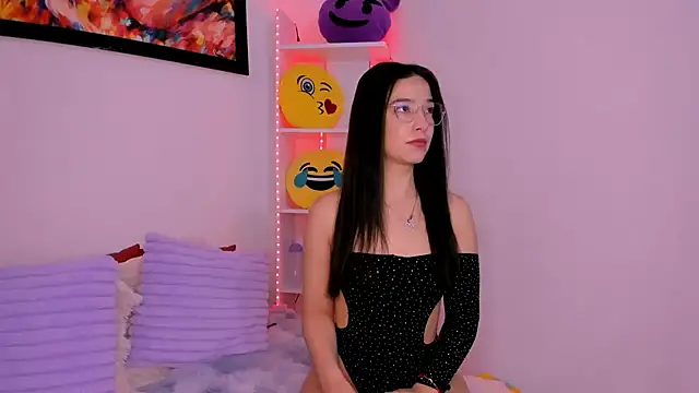 Manuelaa mejiia online show from 10/29/25, 03:22