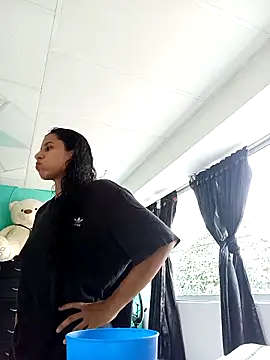 Karii-R online show from 03/04/26, 03:09