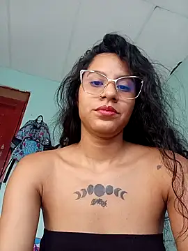 Karii-R online show from 02/12/26, 02:39