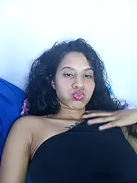 Snapshot of Karii-R chatting on 02/05/25, 04:59 Karii-R online show from 02/05/25, 04:59