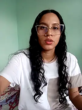 Karii-R online show from 02/21/26, 04:31