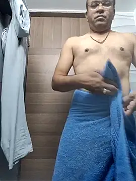 Snapshot of nupa230780 chatting on 11/02/25, 03:22 nupa230780 online show from 11/02/25, 03:22