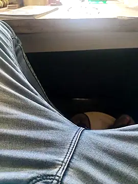 nupa230780 online show from 12/21/25, 06:26