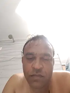 nupa230780 online show from 11/07/25, 02:27