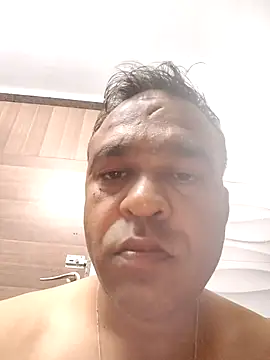 Snapshot of nupa230780 chatting on 10/06/25, 02:13 nupa230780 online show from 10/06/25, 02:13