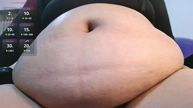 Snapshot of virtual_charm chatting on 11/28/25, 02:39 virtual charm online show from 11/28/25, 02:39