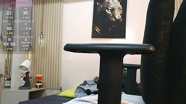 Snapshot of virtual_charm chatting on 11/25/25, 01:55 virtual charm online show from 11/25/25, 01:55