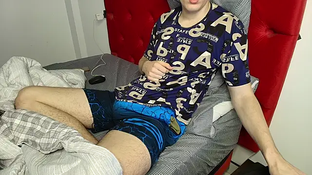 NicoDavisHere online show from 09/26/25, 12:01