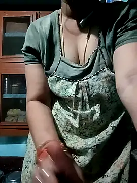 Snapshot of gunjan22 chatting on 03/22/25, 02:47 gunjan22 online show from 03/22/25, 02:47