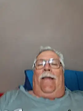 NawtyB1965 online show from 10/24/25, 03:16