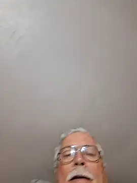 NawtyB1965 online show from 05/06/26, 04:16