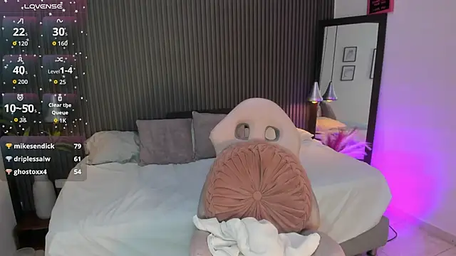 Axel brunette1 online show from 03/25/26, 08:03