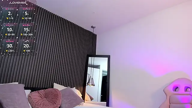 Axel brunette1 online show from 10/30/25, 03:16