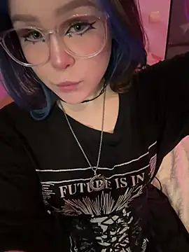 Snapshot of MaddisonHaas chatting on 02/04/25, 12:29 MaddisonHaas online show from 02/04/25, 12:29