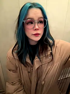 MaddisonHaas online show from 11/11/25, 10:58