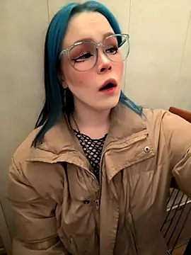 MaddisonHaas online show from 11/13/25, 09:51