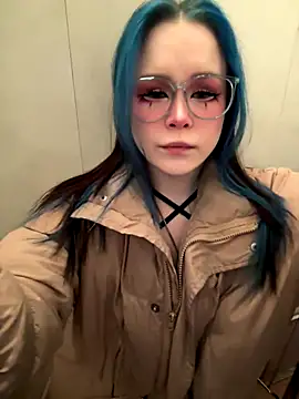 MaddisonHaas online show from 12/15/25, 12:16