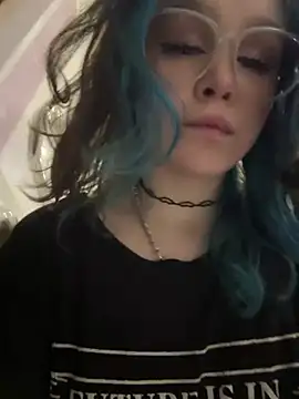 Snapshot of MaddisonHaas chatting on 03/18/25, 02:08 MaddisonHaas online show from 03/18/25, 02:08