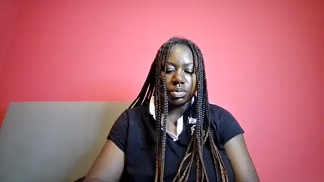 Slutty Kiki Bella online show from 06/25/26, 09:31