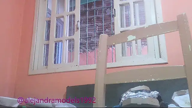 alejandra01 online show from 04/09/26, 05:30