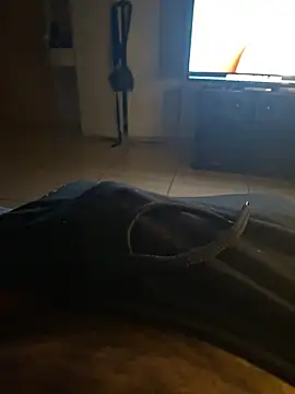 Snapshot of Kay_prime chatting on 10/15/25, 08:28 Kay prime online show from 10/15/25, 08:28