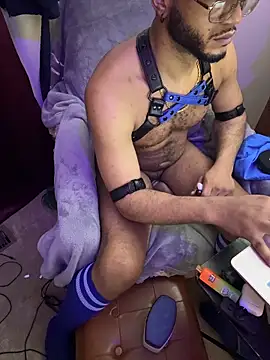 Snapshot of KySir1990 chatting on 02/15/26, 07:51 KySir1990 online show from 02/15/26, 07:51