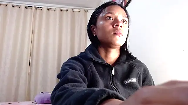 Snapshot of Samary_thomas chatting on 02/26/25, 01:14 Samary thomas online show from 02/26/25, 01:14